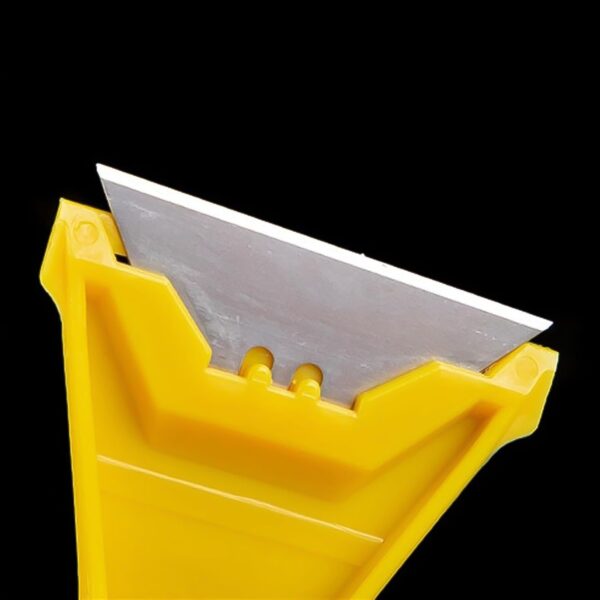 Plastic Scraper Cutter With 5 Blades - Image 4